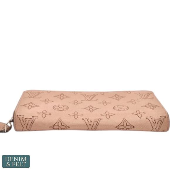 Louis Vuitton Pink Mahina Leather Zippy Wallet – Monogram Perforated, Authentic - Picture 9 of 16
